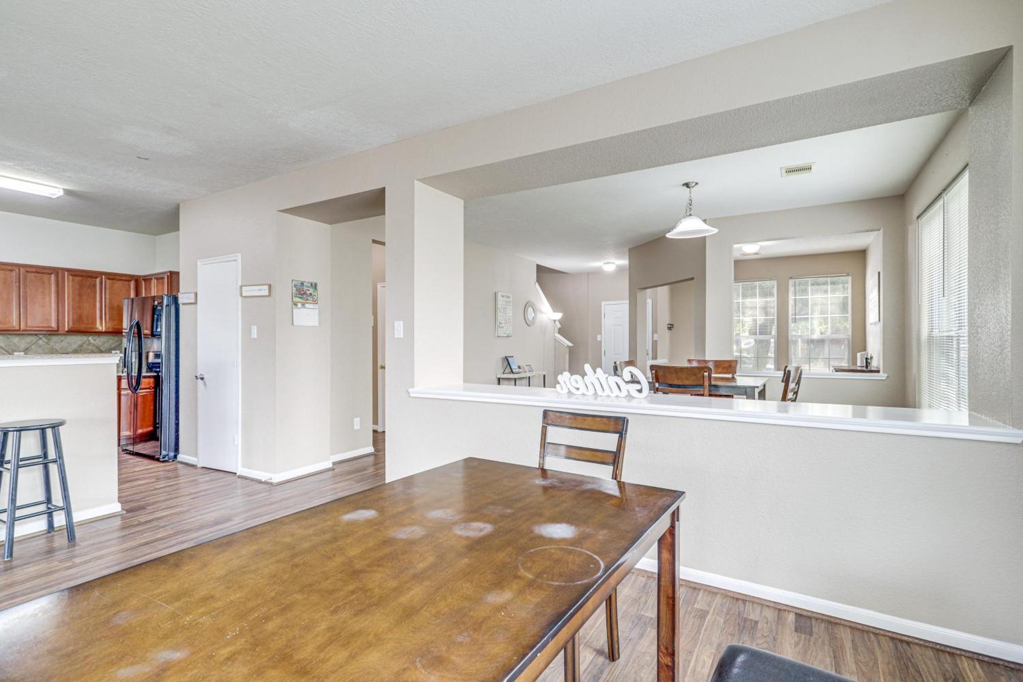 Spacious With Pool Access, Fenced Yard! Tatil Evi Houston
